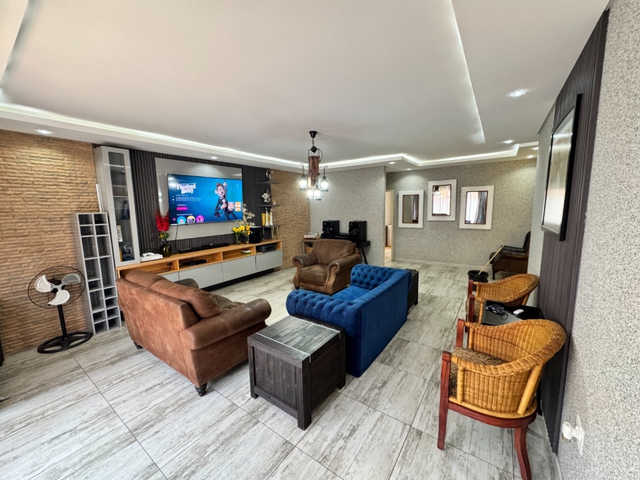 4 Bedroom Property for Sale in Potchefstroom North West